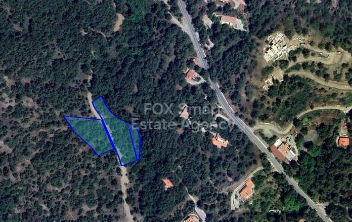 Land in Moniatis - view 1
