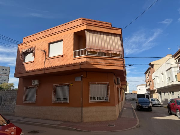 Apartment in Alcantarilla - view 1