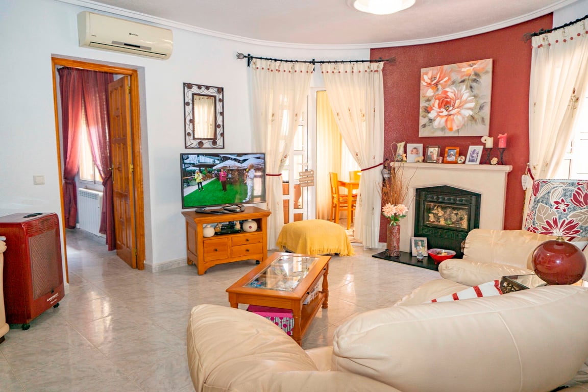 Villa in Ciudad Quesada - Image 5