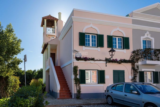 Apartment in Vilamoura - view 1