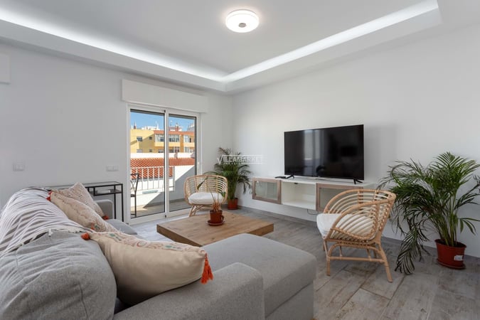 Apartment in Quarteira - view 1