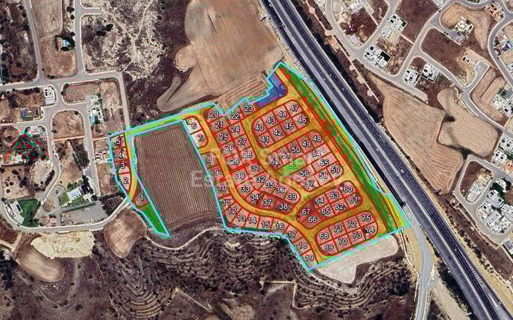 Land in Agioi Konstantinos kai Eleni - view 1