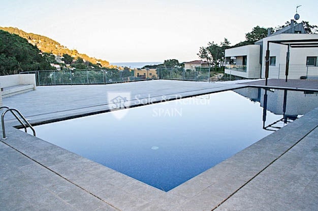 House in Blanes - view 1