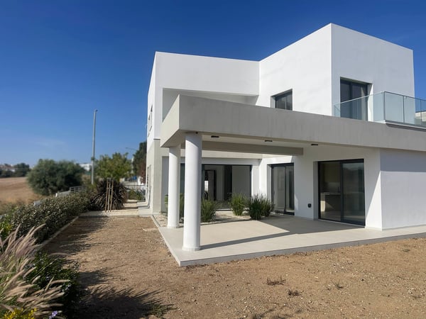 House in Latsia - view 1