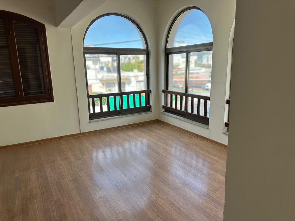 House in Kapsalos - Image 3