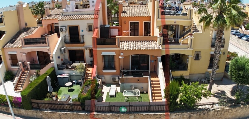 House in Algorfa - view 1