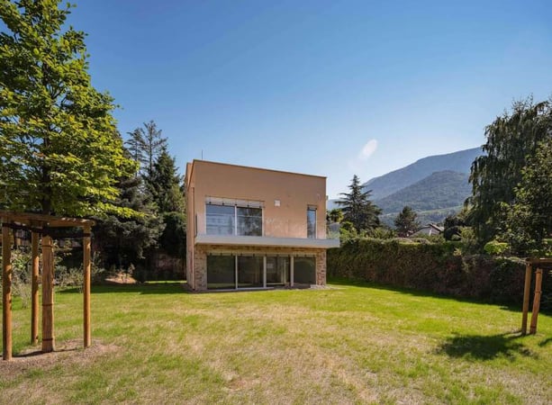 Villa in Merano/Meran - view 1