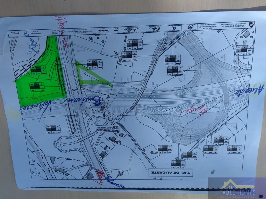 Land in Calandari - Image 3