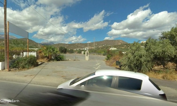 House in Agios Nikolaos - view 1