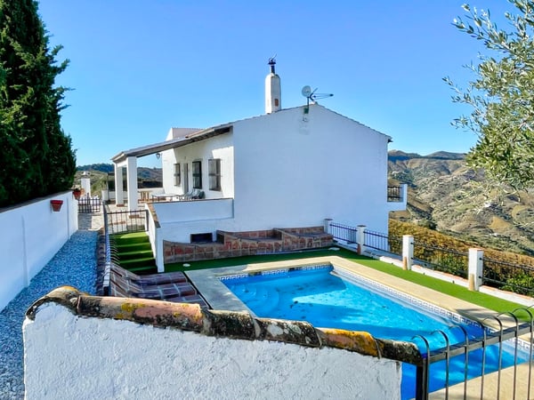 House in Almachar - view 1