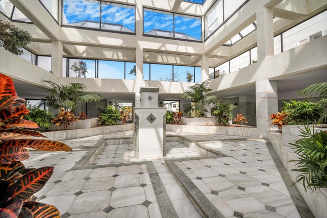 Apartment in Puerto Banus - view 1