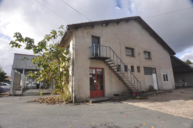 House in Riberac - view 1