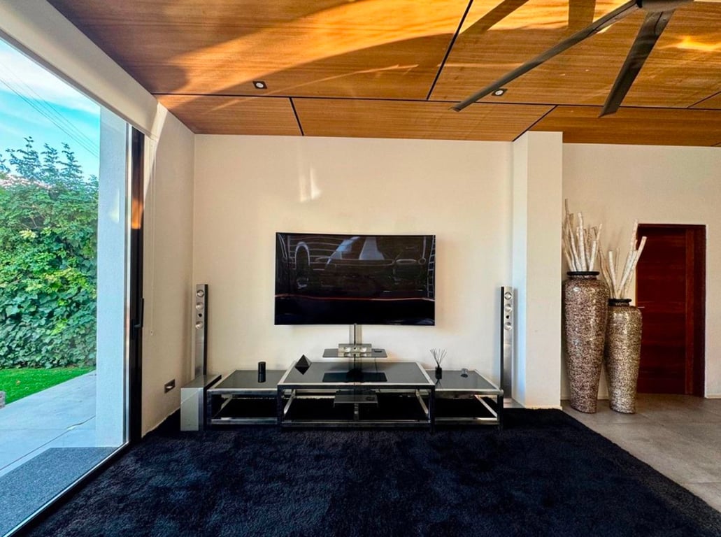 Villa in Sant Josep de sa Talaia - Image 2