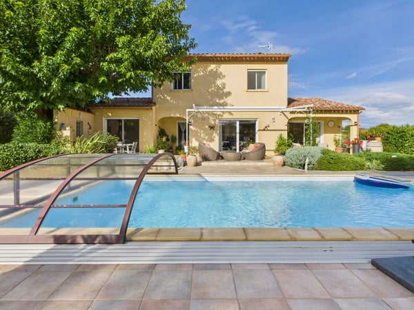 House in Pepieux - view 1