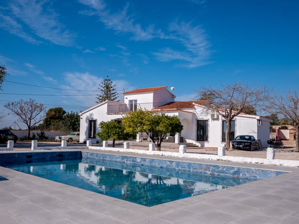 House in Crevillente - view 1