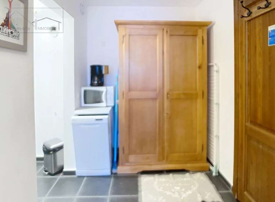 Apartment in Les Houches - Image 2