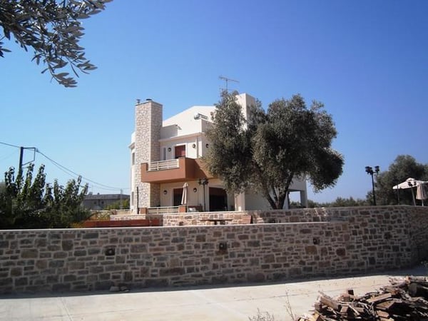 House in Xiro Chorio - view 1