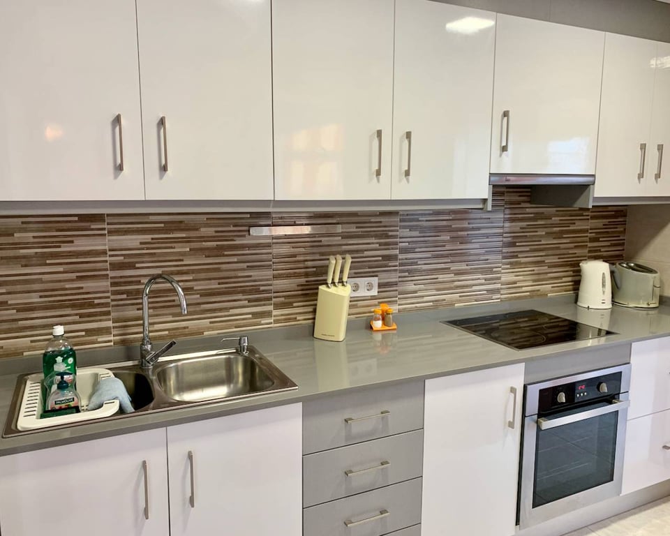 Apartment in Torrelamata - Image 2