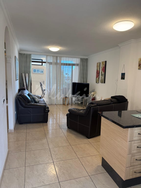 Apartment in Los Cristianos - Image 3
