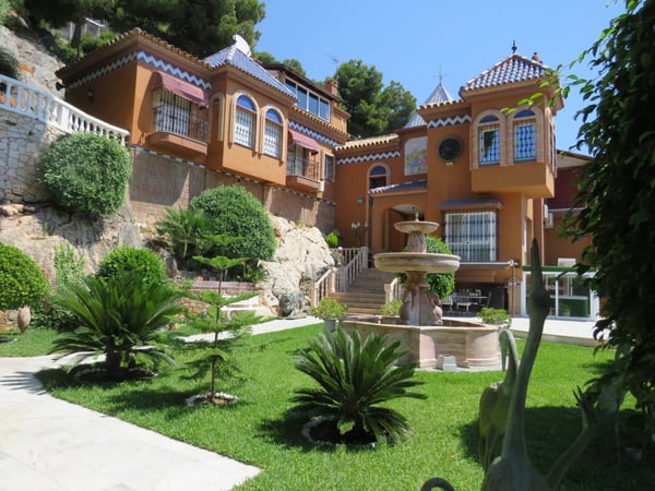 House in Costa del Sol - view 1