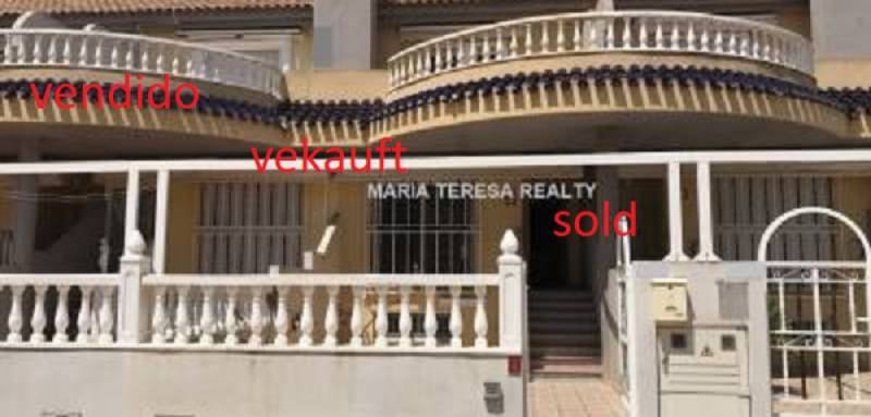 House in Los Alcazares - view 1