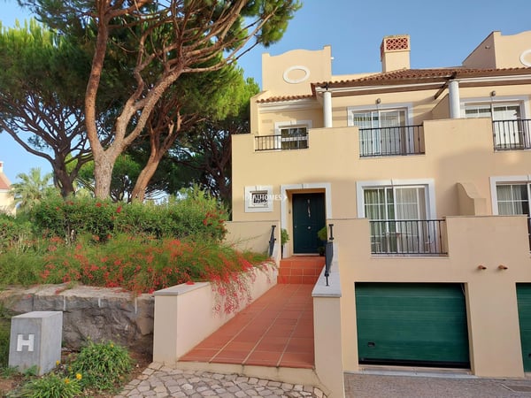 House in Quarteira - view 1