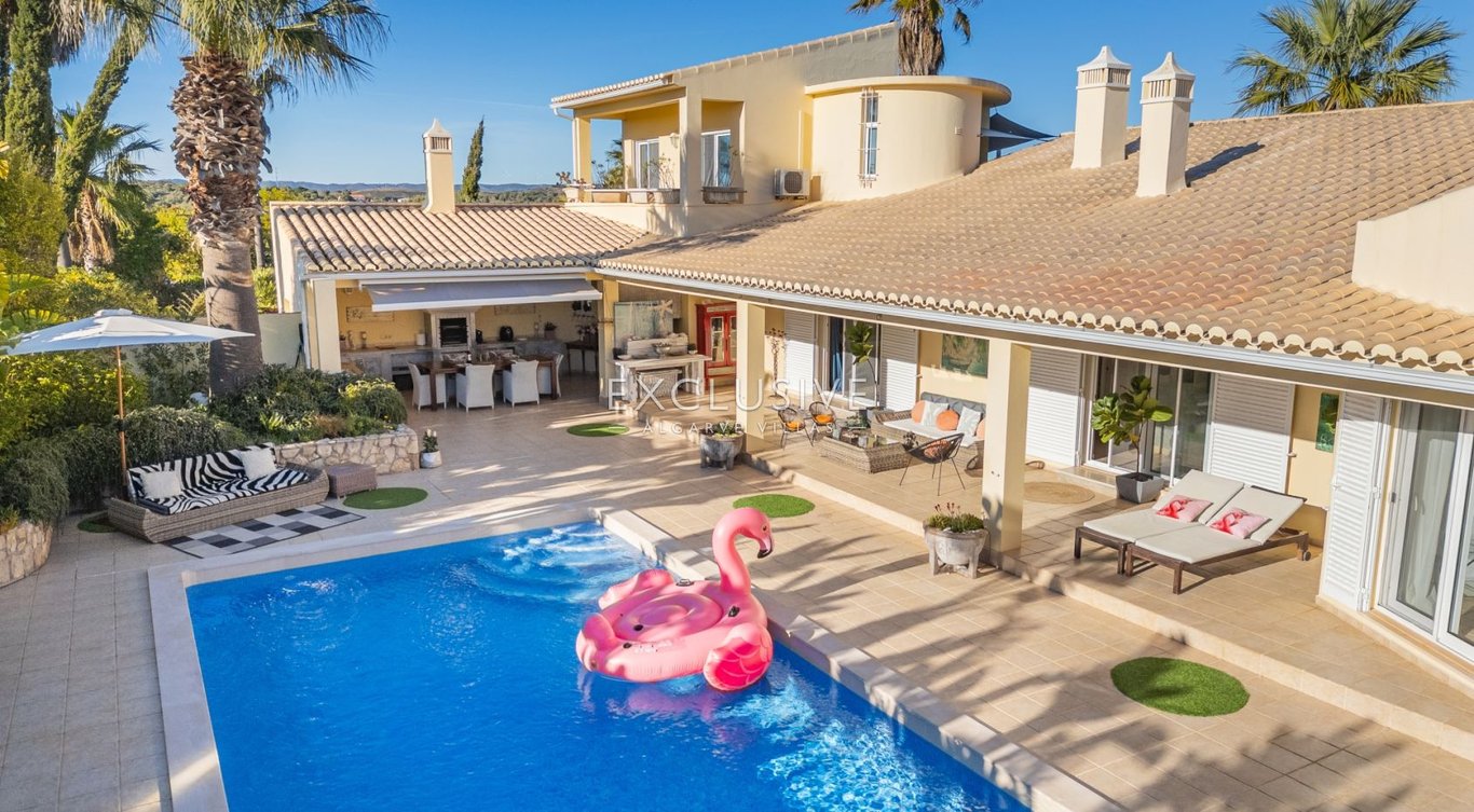 Villa in Bensafrim - Image 5