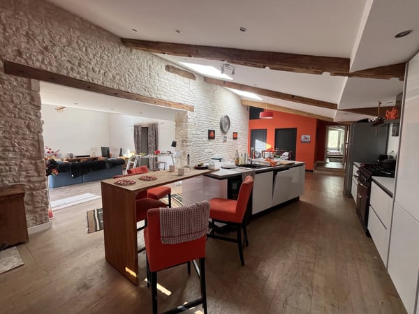 House in Chives - view 1