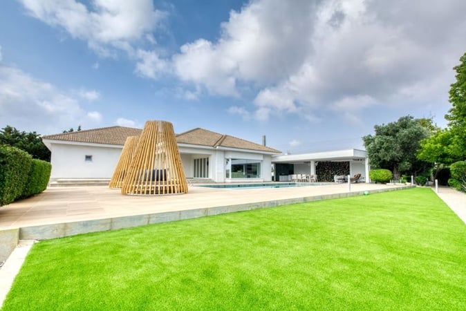 House in Paralimni - view 1