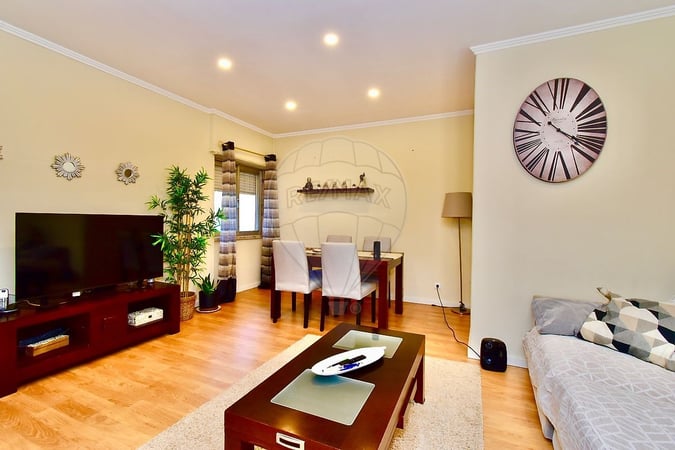 Apartment in Odivelas - view 1