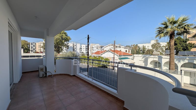 Apartment in Chryseleousa - view 1