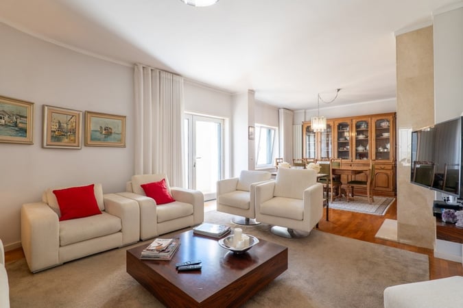 House in Leca da Palmeira - view 1