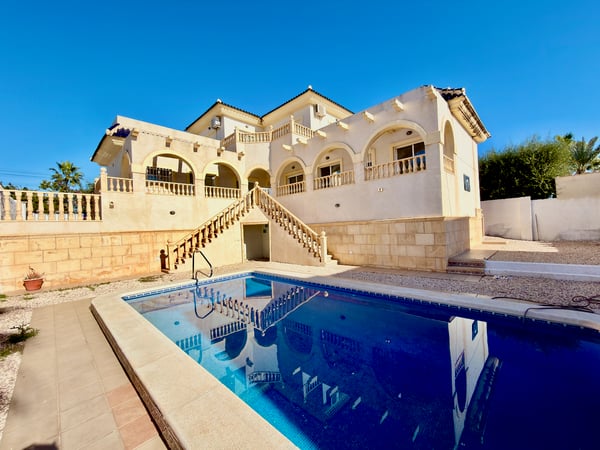 Villa in Ciudad Quesada - view 1