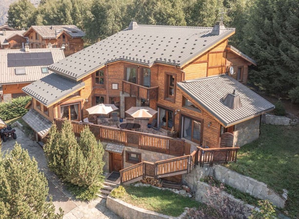 Chalet in Les Deux Alpes - view 1