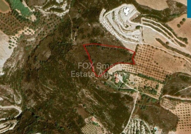 Land in Armou - view 1