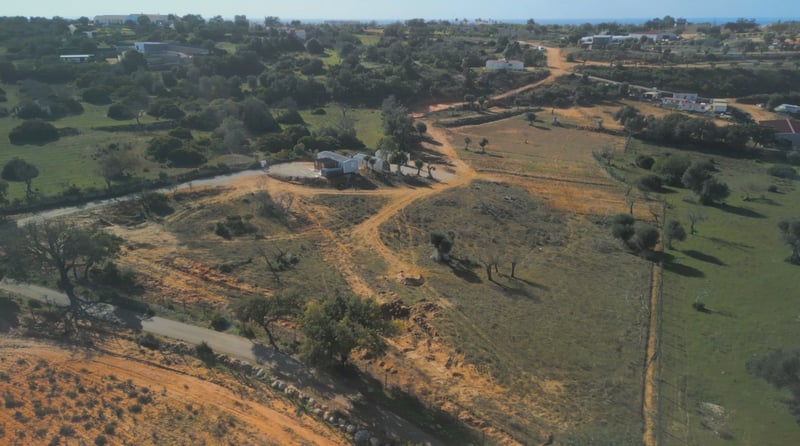 House in Guia - view 1