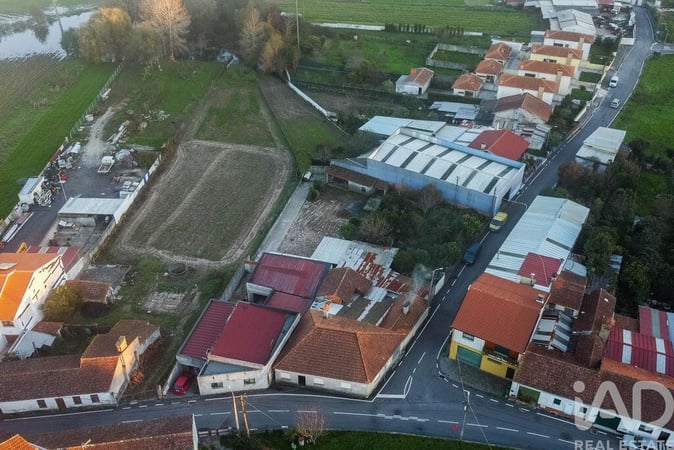 House in Aveiro - view 1