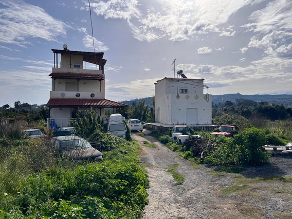 Villa in Tavronitis - view 1