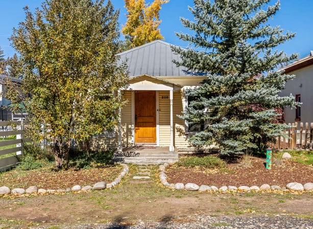 House in City of Steamboat Springs - view 1