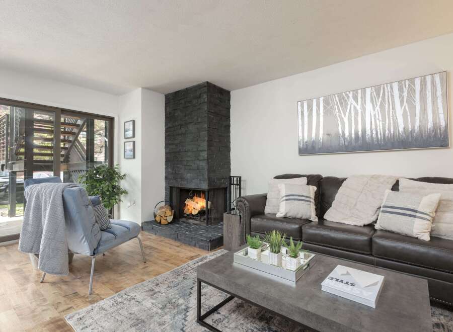 House in Pitkin County - Image 3