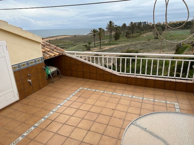 House in Torrevieja - Image 4