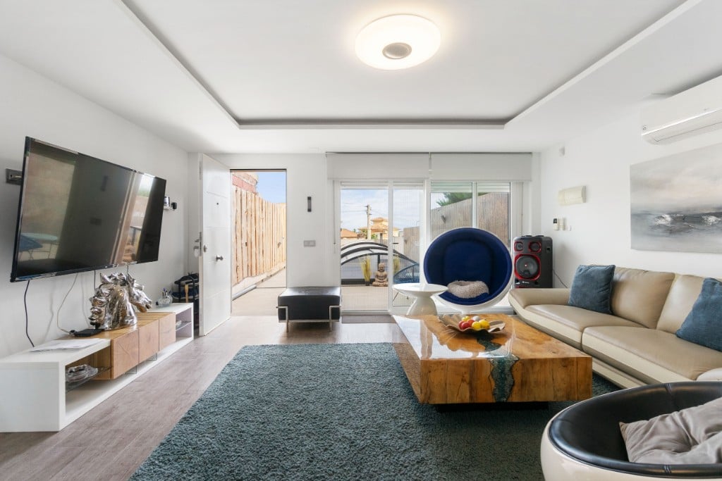 House in Torrevieja - Image 2