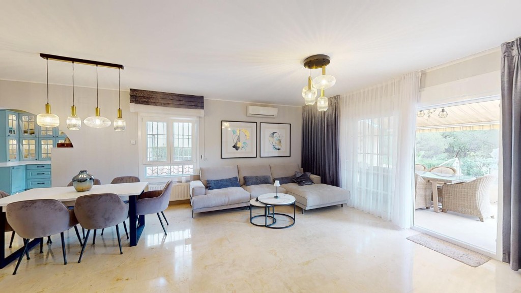 Villa in Dehesa de Campoamor - Image 3