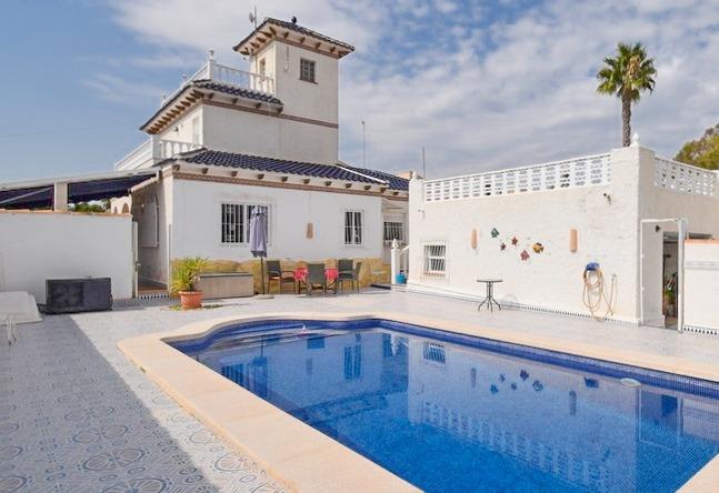 Villa in Cabo Roig