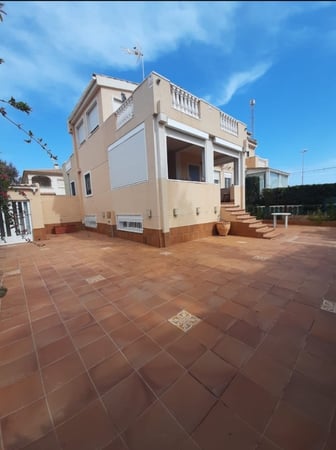 House in Torrevieja - view 1