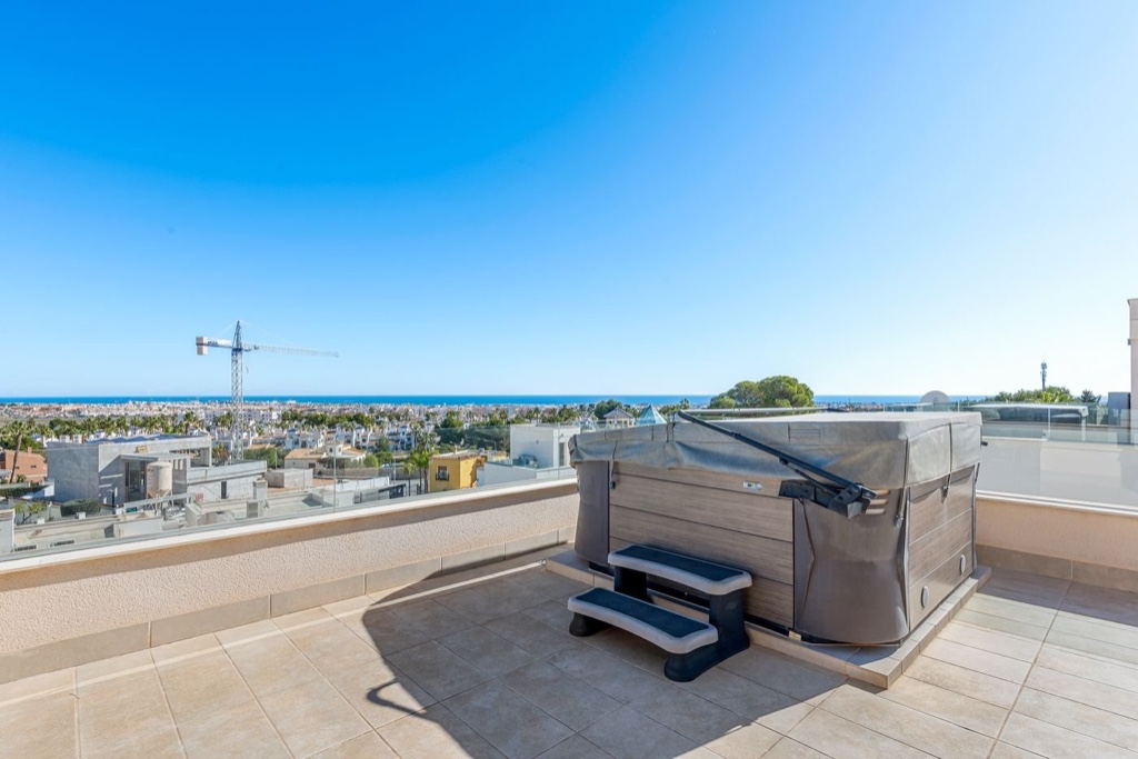 Villa in Villamartin - Image 2