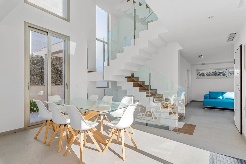 Villa in Villamartin - Image 4