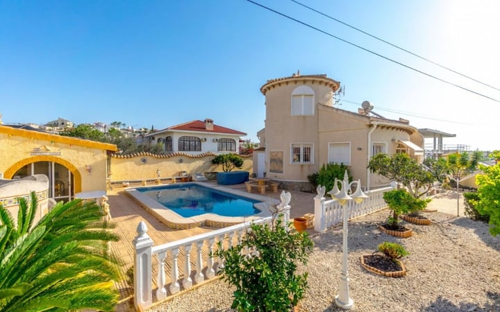 Villa in Ciudad Quesada - view 1