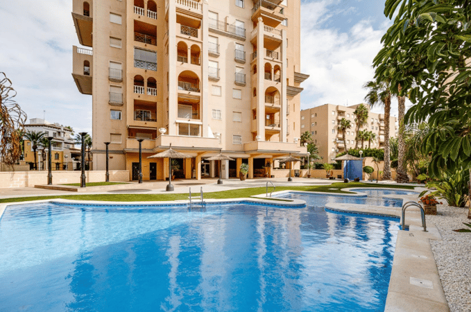 Apartment in Torrevieja - view 1