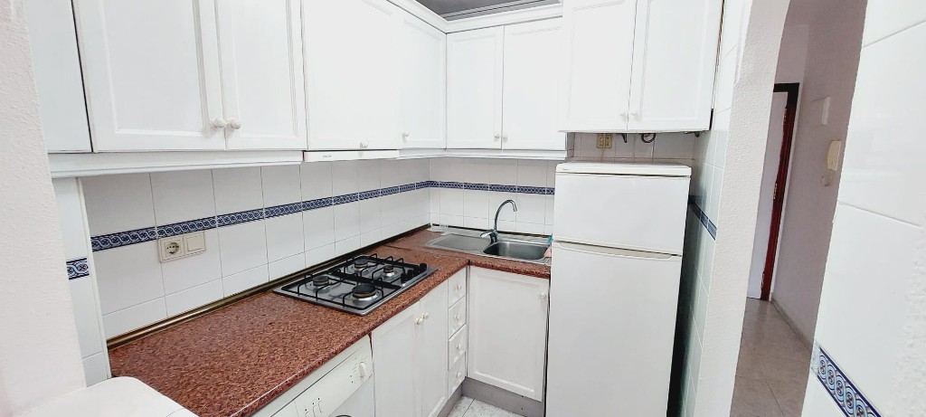 Apartment in Torrevieja - Image 3
